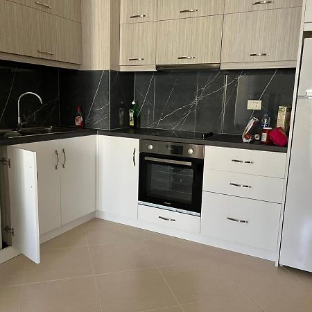 Saranda City Center & Beach Apartament 2 Bed Room Esterno foto