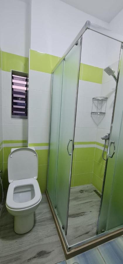 Saranda City Center & Beach Apartament 2 Bed Room Esterno foto