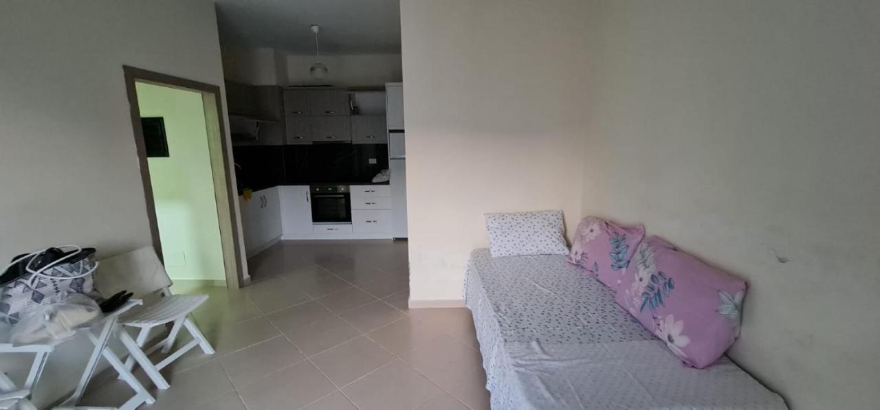 Saranda City Center & Beach Apartament 2 Bed Room Esterno foto