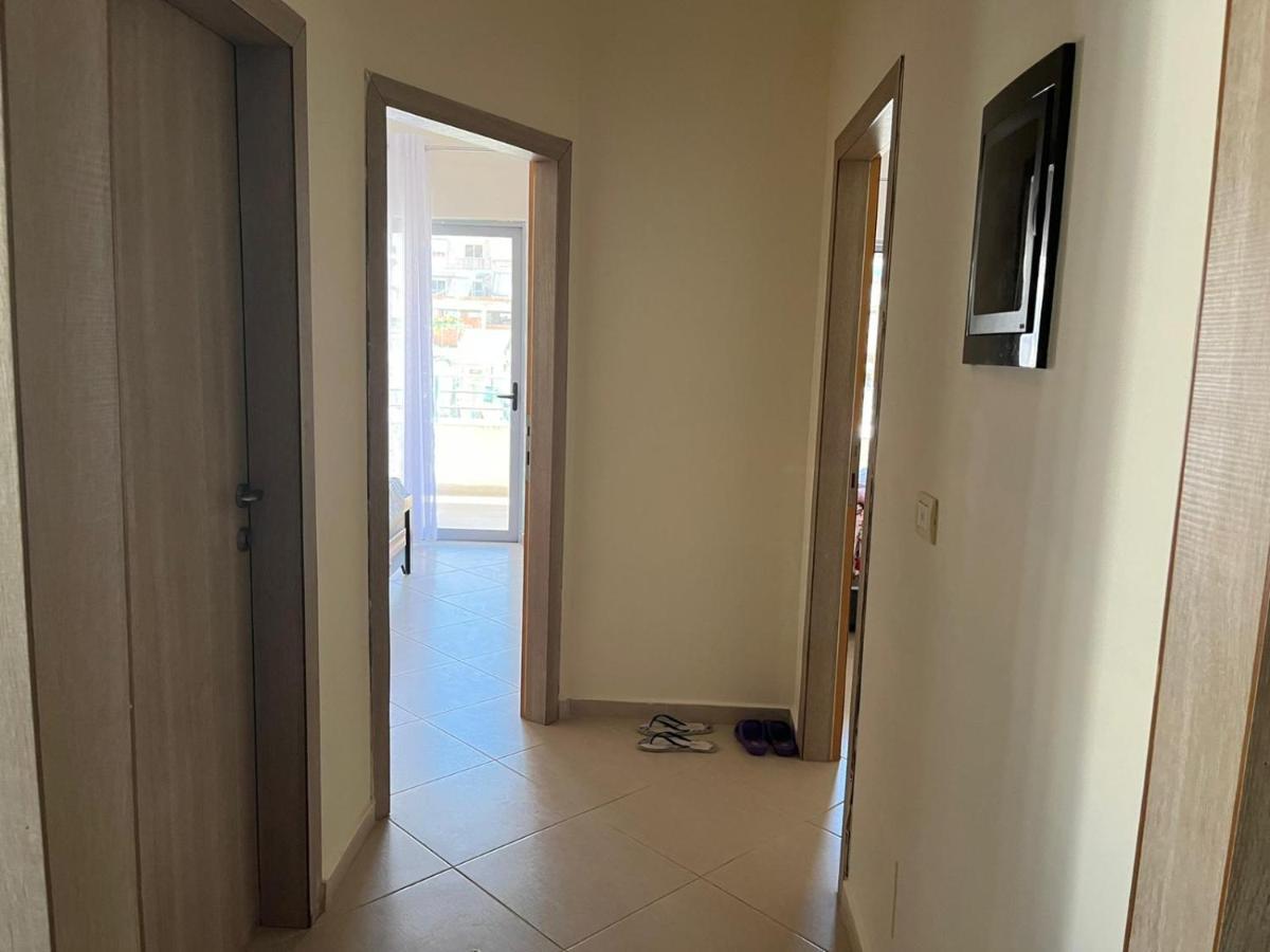 Saranda City Center & Beach Apartament 2 Bed Room Esterno foto